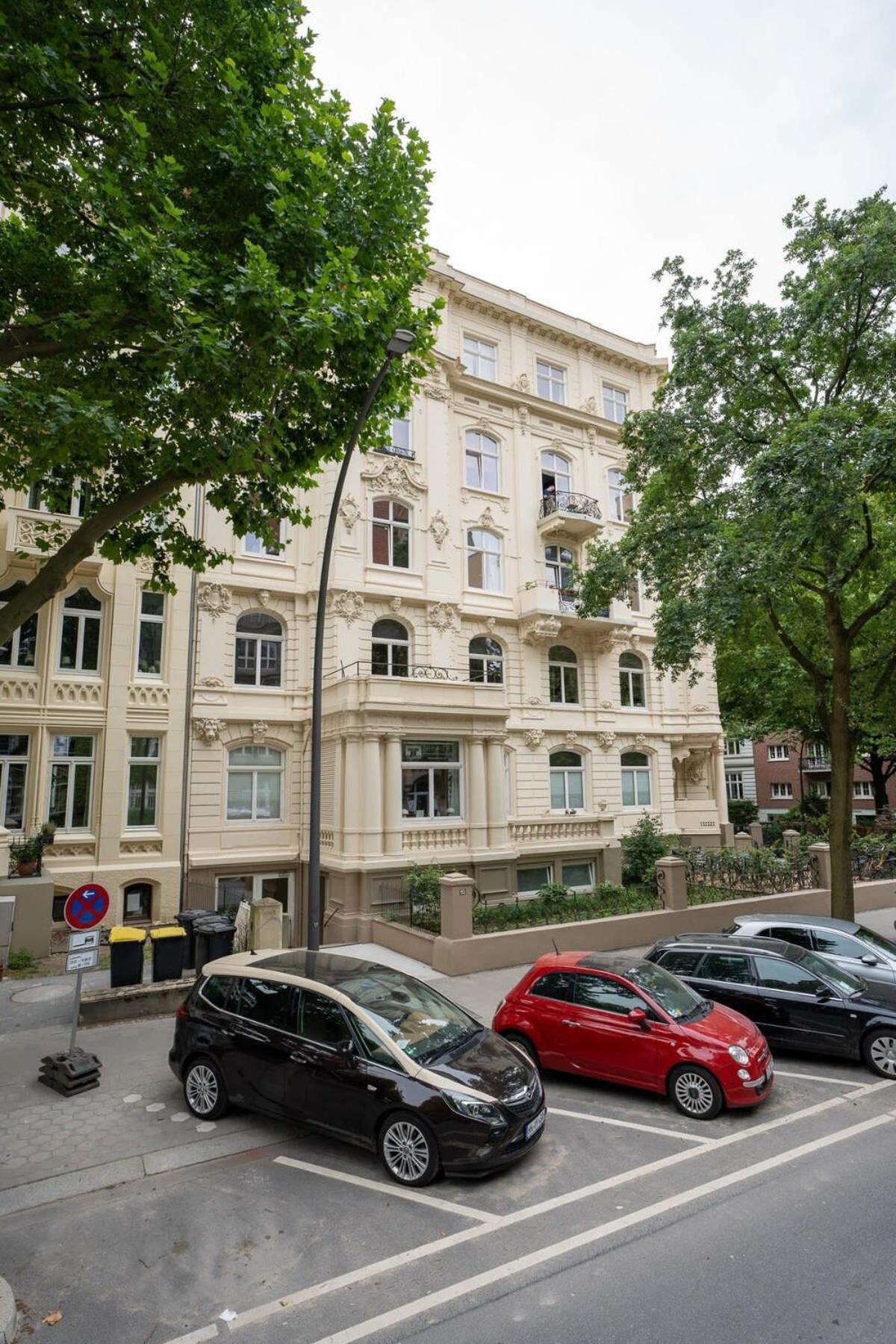 Hamburg City Apartment For 7 Bagian luar foto